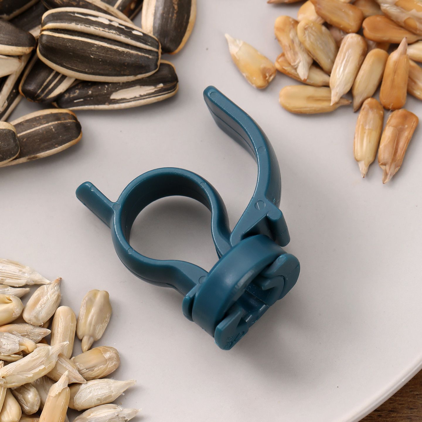 Lot de 4 décortiqueurs de noix - Kitchen Gadgets To Have avis et prix