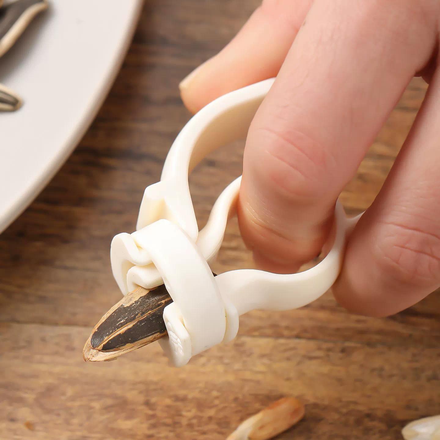 Lot de 4 décortiqueurs de noix - Kitchen Gadgets To Have avis et prix