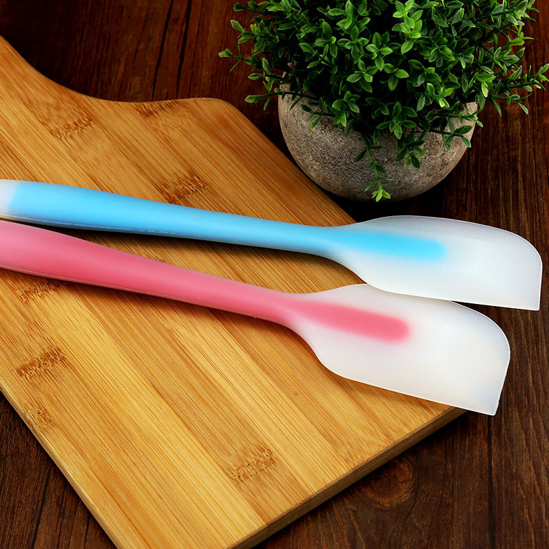 Spatule en silicone flexible d - Kitchen Gadgets To Have avis et prix