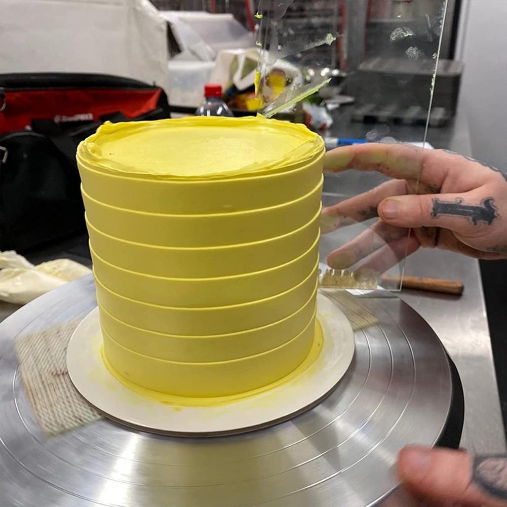 Ensemble de 4 peignes à gâteau - Cake Decorating Turntable avis et prix