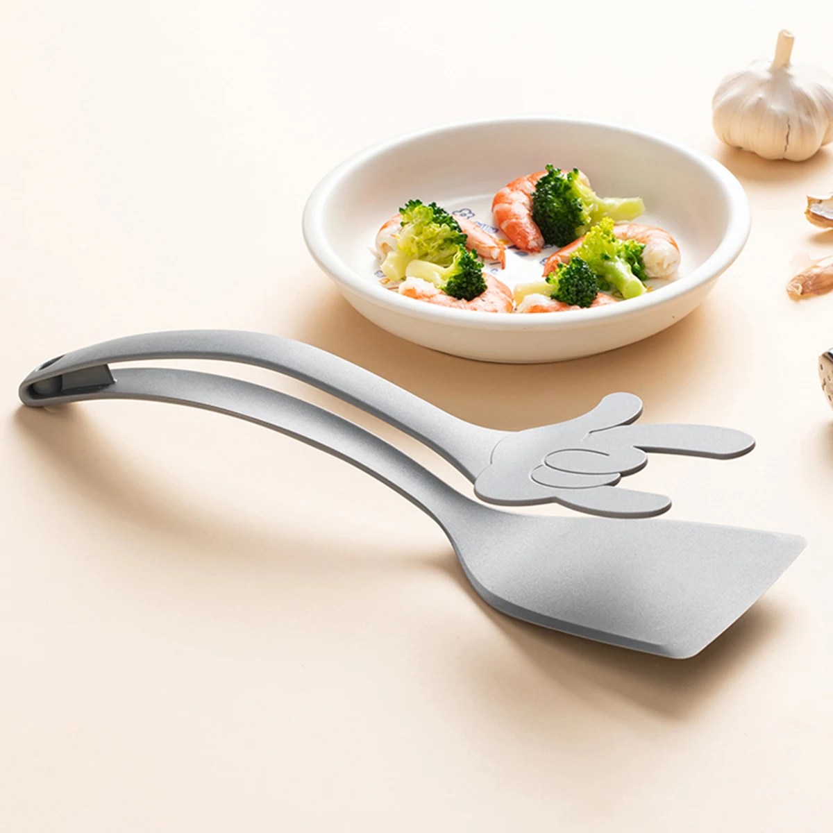 Pince à Pelle en Silicone, 1/3 - Kitchen Gadgets List avis et prix